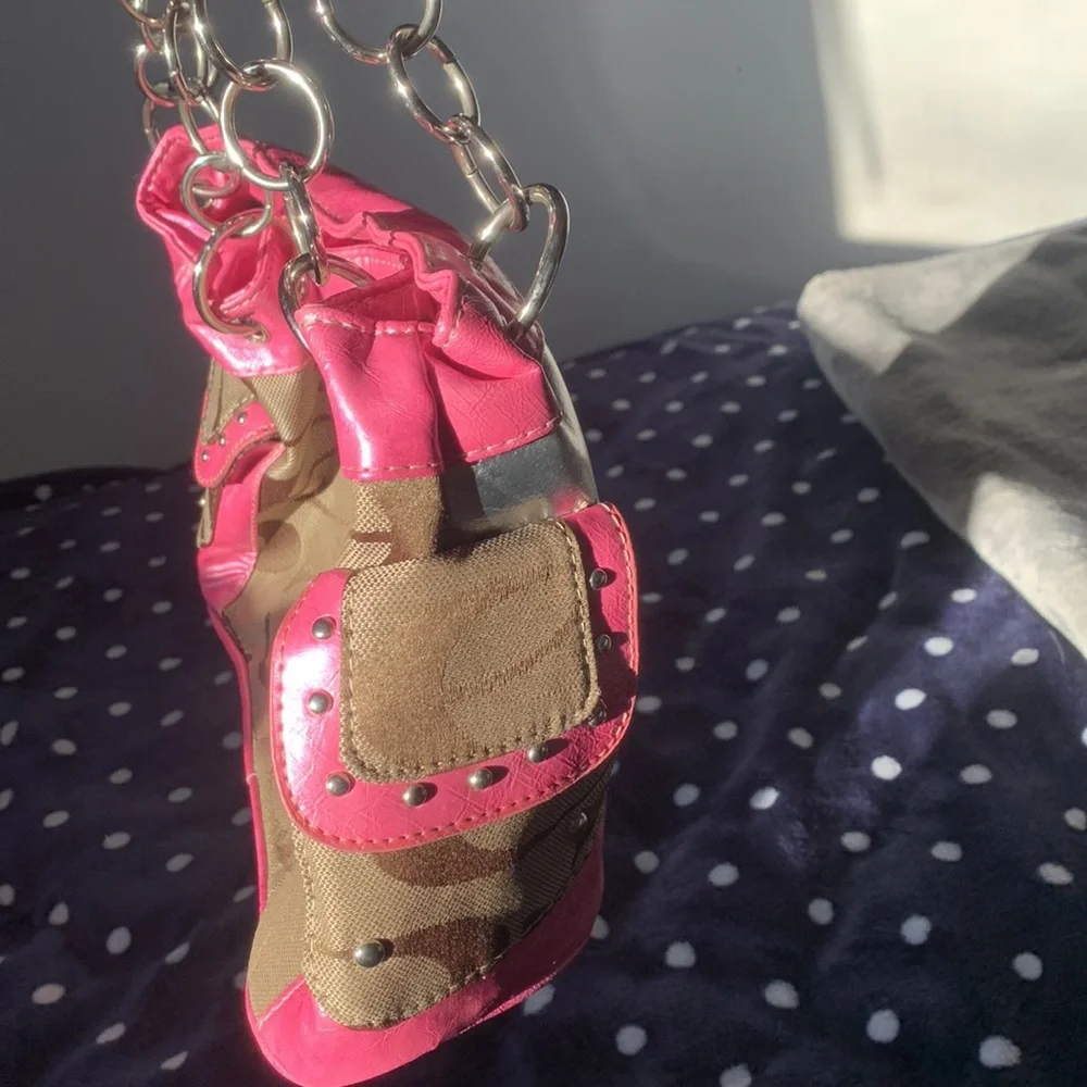 Pink multi pattern purse - Picture 3 of 4